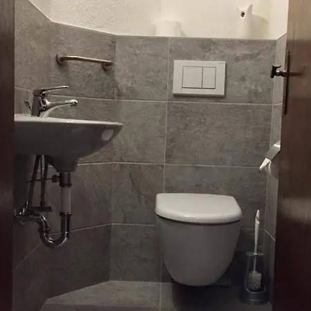 Apartment Saas-almagell Sleeps 6 Wifi *